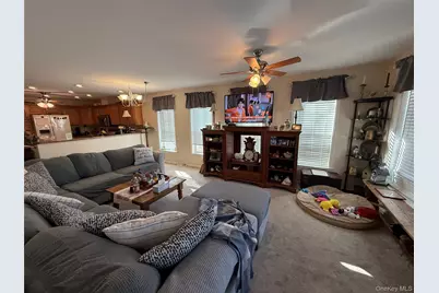 201 Brittany Terrace #201, Rock Tavern, NY 12575 - Photo 8