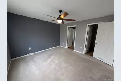 201 Brittany Terrace #201, Rock Tavern, NY 12575 - Photo 12