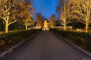 8 Serenite Ln, Muttontown, NY 11791 - Photo 2