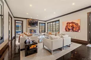 8 Serenite Ln, Muttontown, NY 11791 - Photo 12