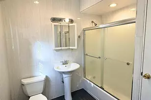 52-05 35th St, Long Island City, NY 11101 - Photo 30