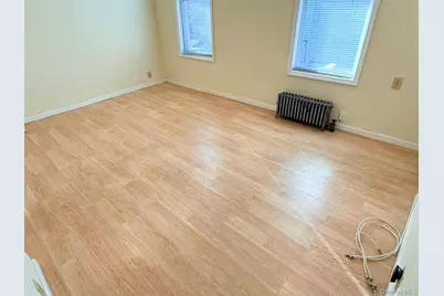 52-05 35th Street #2, Long Island City, NY 11101 - Photo 6