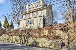 37 Wayne Ave, Stony Point, NY 10980 - Photo 2