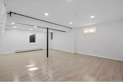 126 Fairview Boulevard, Hempstead, NY 11550 - Photo 22