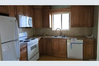 503 Mountain Laurel Drive, Monroe, NY 10950 - Photo 2