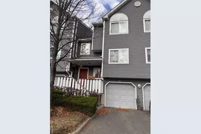 71 Eagle Ridge Way, Nanuet, NY 10954 - Photo 2