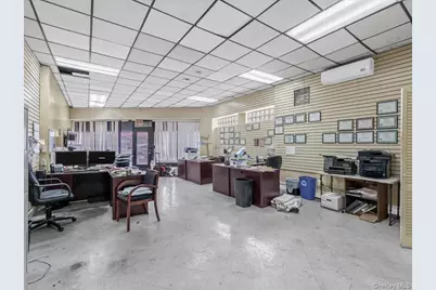 107-01 Rockaway Boulevard, Ozone Park, NY 11417 - Photo 6
