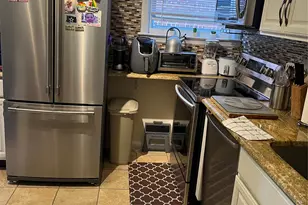 538 E Park Ave, Long Beach, NY 11561 - Photo 6