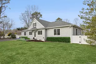 4 Chestnut Ln, East Quogue, NY 11942 - Photo 2