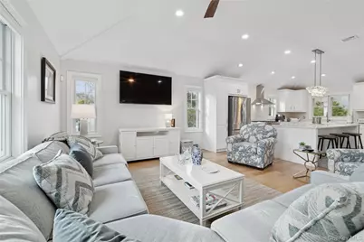 4 Chestnut Lane, East Quogue, NY 11942 - Photo 18