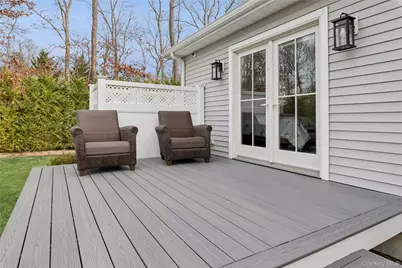 4 Chestnut Lane, East Quogue, NY 11942 - Photo 6