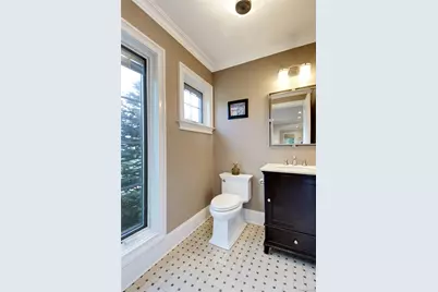 54-16 252nd Street, Little Neck, NY 11362 - Photo 14