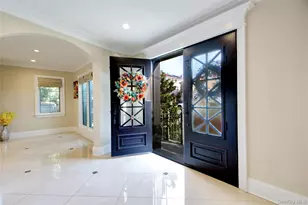 54-16 252nd St, Little Neck, NY 11362 - Photo 2