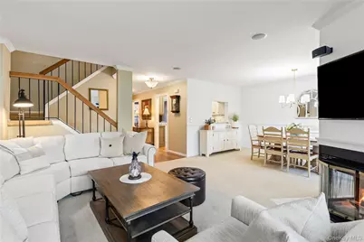 17 Sutton Place, Islip, NY 11751 - Photo 12