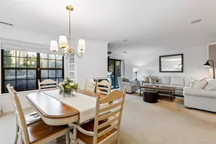 17 Sutton Pl, Islip, NY 11751 - Photo 16