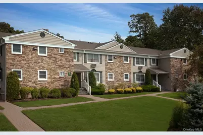 37 Elliot Place #37-3A, Smithtown, NY 11787 - Photo 1