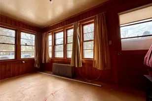 111 Mail Rd, Barryville, NY 12719 - Photo 16