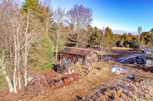 111 Mail Rd, Barryville, NY 12719 - Photo 10