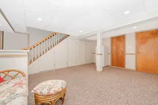 242 N Pine St, Massapequa, NY 11758 - Photo 18