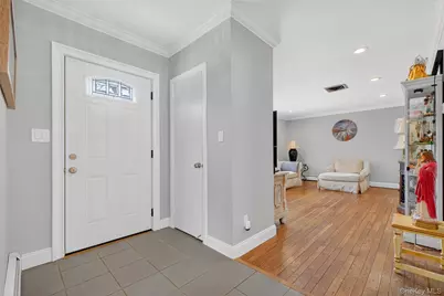 29 Walton Drive, Mahopac, NY 10541 - Photo 2