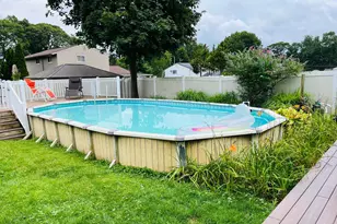 17 Sterling Dr, Lake Grove, NY 11755 - Photo 26