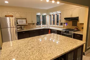 17 Sterling Dr, Lake Grove, NY 11755 - Photo 8