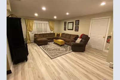 17 Sterling Drive, Lake Grove, NY 11755 - Photo 10