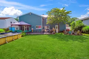 17 Sterling Dr, Lake Grove, NY 11755 - Photo 28