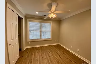 1402 Vista View Drive #1402, Farmingville, NY 11738 - Photo 6