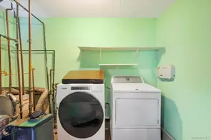 1316 Standard Ave, Elmont, NY 11003 - Photo 28