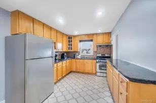 1316 Standard Ave, Elmont, NY 11003 - Photo 14