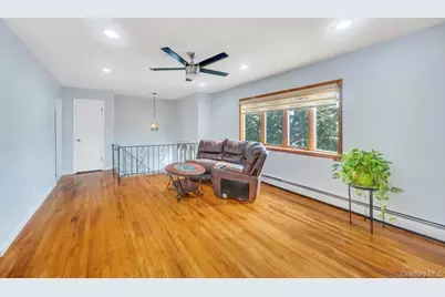 1316 Standard Avenue, Elmont, NY 11003 - Photo 12