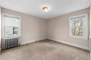 41-29 248th St, Little Neck, NY 11363 - Photo 14