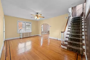 41-29 248th St, Little Neck, NY 11363 - Photo 2