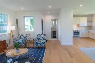 550 Madison Ave, Greenport, NY 11944 - Photo 8