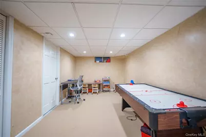 10 Hidden Pond, Muttontown, NY 11545 - Photo 42