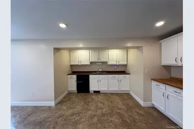 27 Meadow Street, Newburgh, NY 12550 - Photo 6