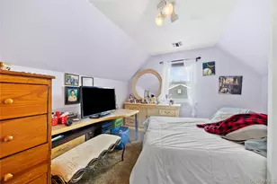 37 Okane St, Central Islip, NY 11722 - Photo 18