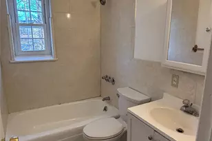 8 Colonial Rd, Beacon, NY 12508 - Photo 10