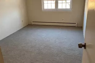 8 Colonial Rd, Beacon, NY 12508 - Photo 8