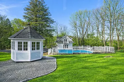 320 Illington Road, Ossining, NY 10562 - Photo 32