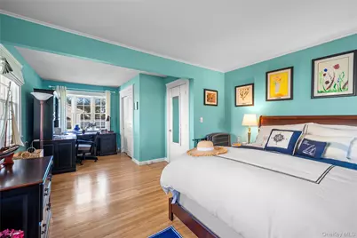 85 Fairview Avenue, Bayport, NY 11705 - Photo 18