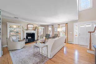 85 Fairview Ave, Bayport, NY 11705 - Photo 4