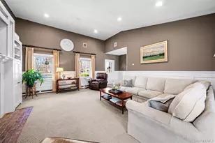 85 Fairview Ave, Bayport, NY 11705 - Photo 14