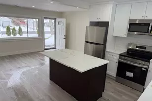 1052 Bay Shore Ave, Bay Shore, NY 11706 - Photo 14