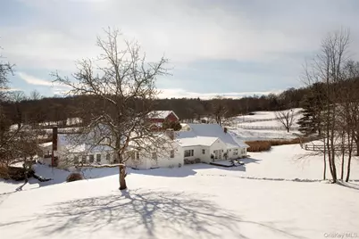 745 Hollow Road, Staatsburg, NY 12580 - Photo 4