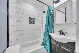 847 N Clinton Ave, Lindenhurst, NY 11757 - Photo 10