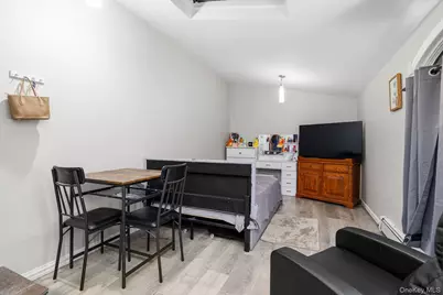 5 Gardner Avenue, Hicksville, NY 11801 - Photo 12