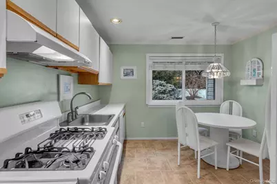 101 Dari Drive, Holbrook, NY 11741 - Photo 6