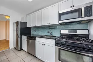 251 W Broadway, Long Beach, NY 11561 - Photo 12